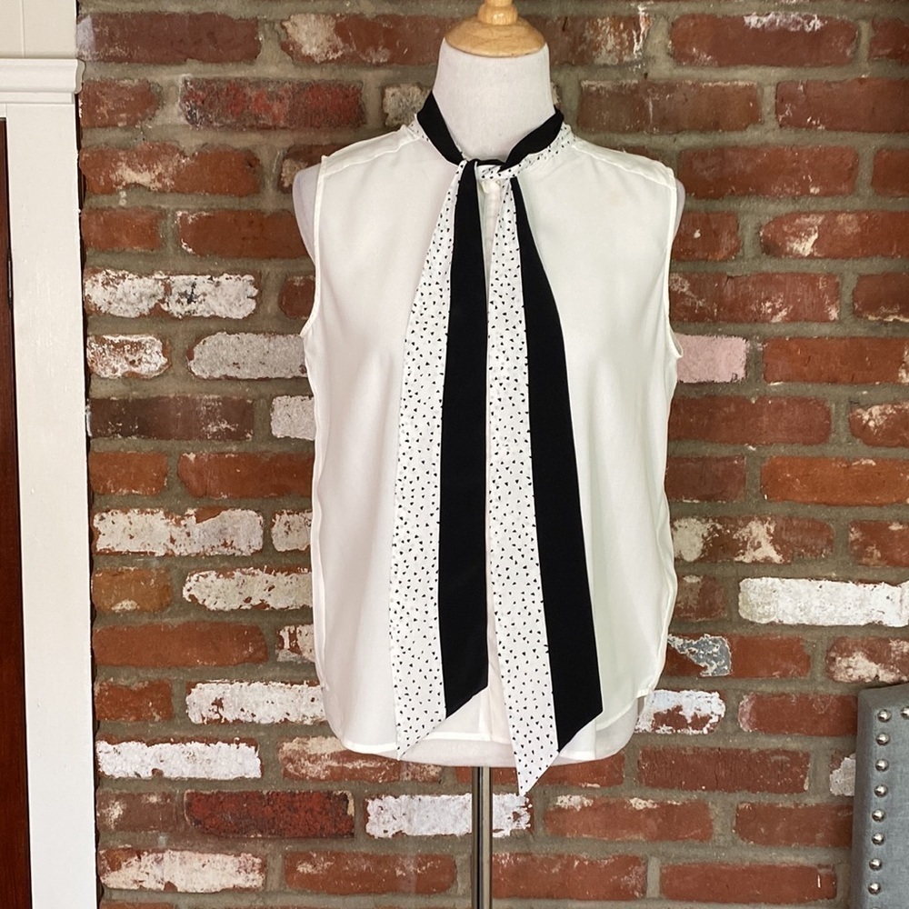 7 FOR ALL MANKIND Ivory Black Contrast Neck Tie Sleeveless Top size small - Picture 3 of 11